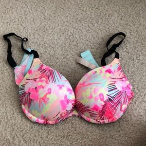 Floral Victoria’s Secret Push Up Bra